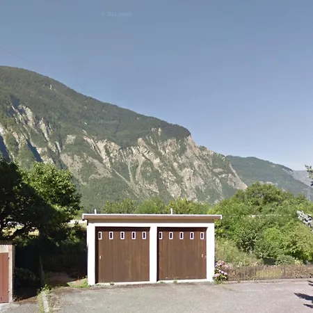 408 Villa Saint-Julien-Mont-Denis