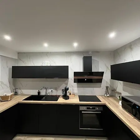 408 Villa *