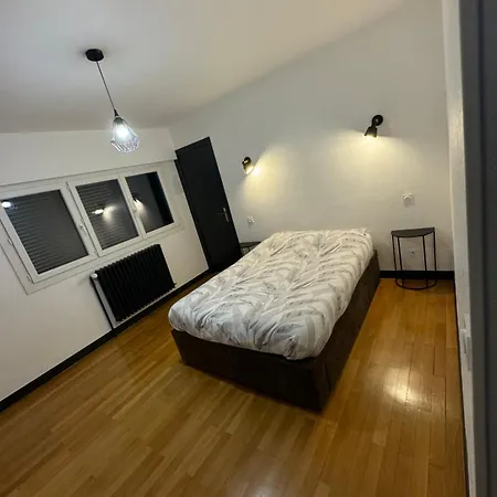 408 Villa Saint-Julien-Mont-Denis